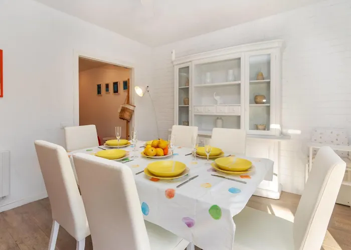 דירה Cosy Flat By Interhome קמארוגה